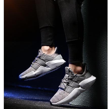 New winter men's shoes men's casual shoes Korean version of the trend of wild fashion sports shoes men's tide shoes shoes