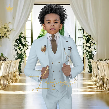Elegant white 3-piece suit for boys – classic peak lapel tuxedo, suitable for performances and festive attire.