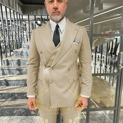Black Men's Suit 2 Piece Double Breasted Jacket Pants Formal Wedding Groom Tuxedo Peaked Lapel Blazer Customized Men's Suit
