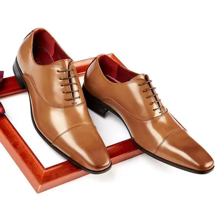 Fashion Business Dress Men Shoes 2025 New Classic Leather Men's Formal Shoes Comfortable Slip On Dress Shoes Men Oxfords