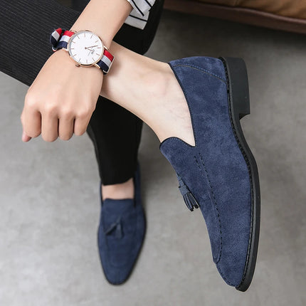 New British Designer Suede LeatherTassel Casual Shoes for Men Purple Blue Brown Moccasins Wedding Prom Homecoming Party Footwear