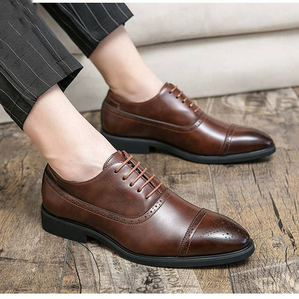 Pointed Leather Shoes